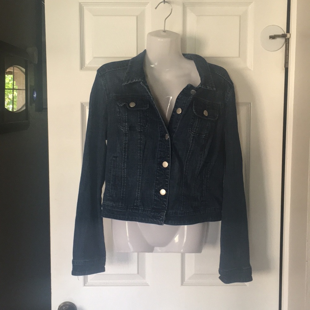 New w/o tags Elle Jean Jacket
